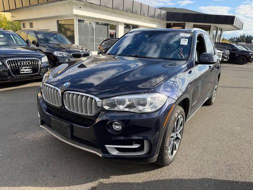 Imperial Blue Metallic 2017 BMW X5 xDrive35i