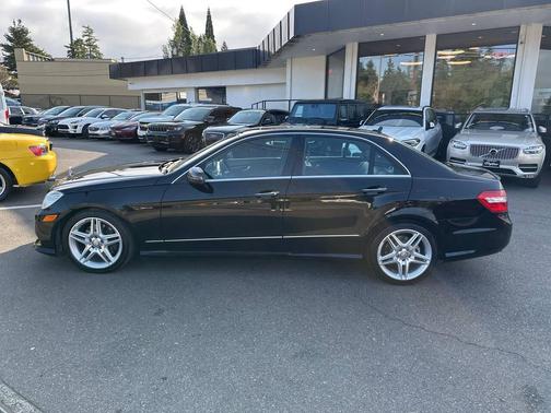 2013 Mercedes-Benz E-Class 4MATIC
