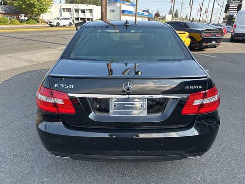 2013 Mercedes-Benz E-Class 4MATIC