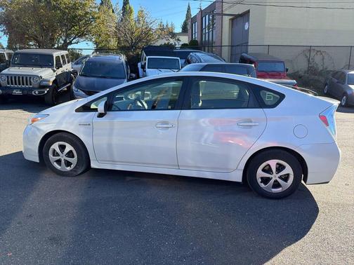 2015 Toyota Prius Two