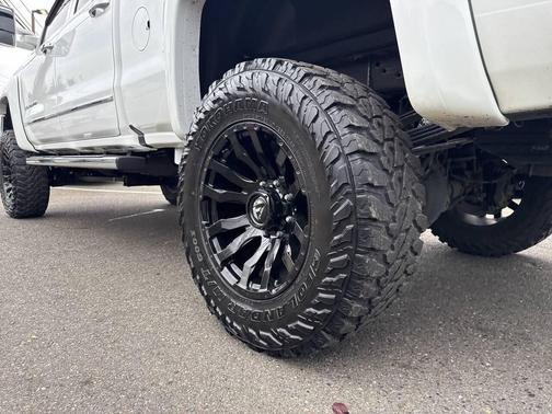2016 GMC Sierra 3500 Denali