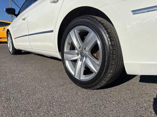 2013 Volkswagen CC 2.0T Sport