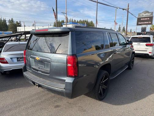 2019 Chevrolet Suburban LS