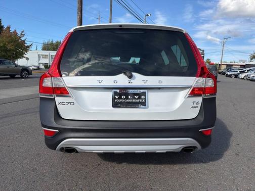 2015 Volvo XC70 T6 Platinum
