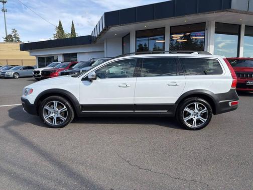 2015 Volvo XC70 T6 Platinum