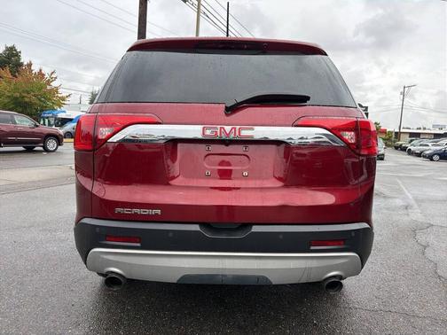 2017 GMC Acadia SLT-1