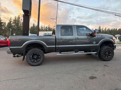 2015 Ford F-350 Lariat