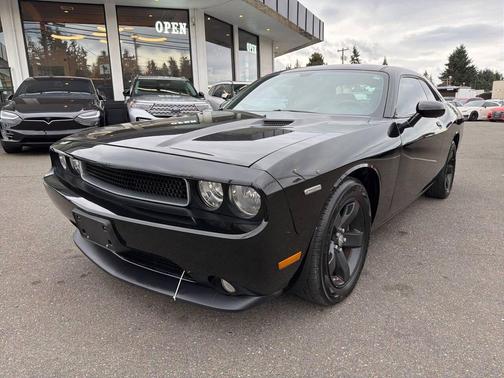 2013 Dodge Challenger SXT