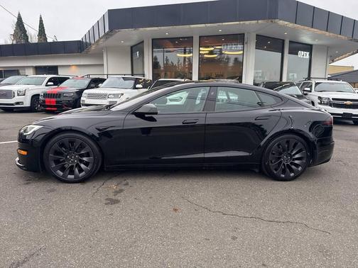 2022 Tesla Model S Base