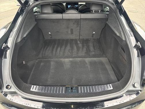 2022 Tesla Model S Base