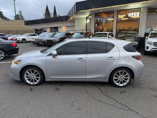2011 Lexus CT 200h Premium