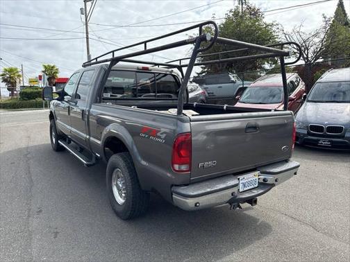 2004 Ford F-250 XL Crew Cab