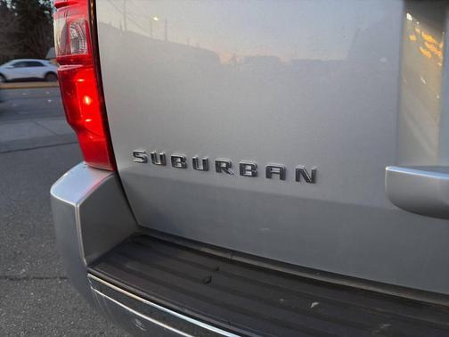 2013 Chevrolet Suburban 1500 LTZ