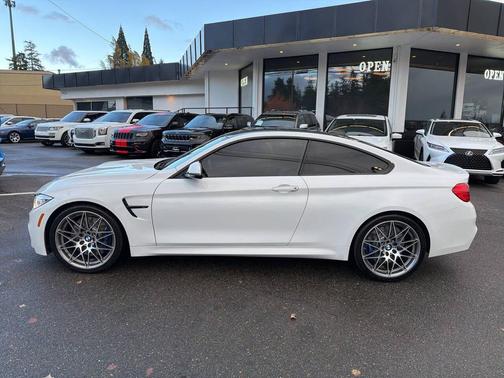 2017 BMW M4 Base