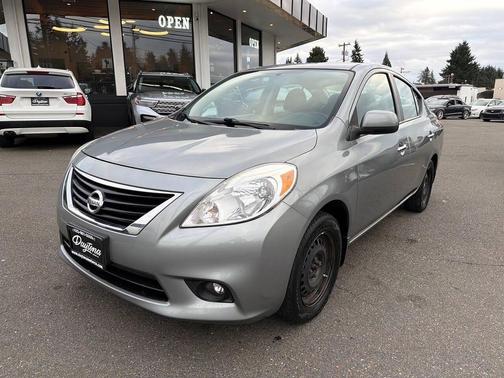 2012 Nissan Versa 1.6 S