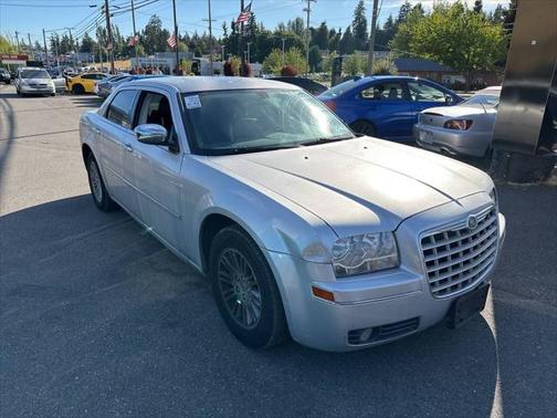 2010 Chrysler 300 Touring/Signature/Executive Series