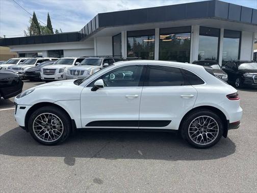 2016 Porsche Macan S