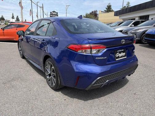 Blue Crush Metallic 2020 Toyota Corolla SE