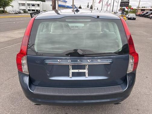 2011 Volvo V50 T5 R-Design
