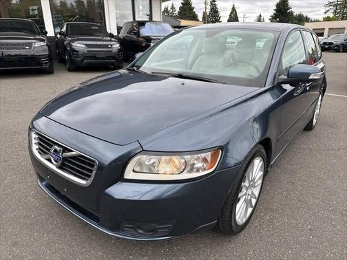 2011 Volvo V50 T5 R-Design