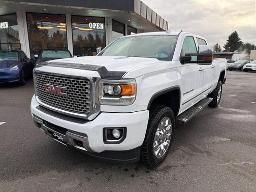 2016 GMC Sierra 2500 Denali