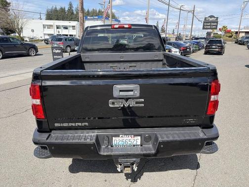 Onyx Black 2016 GMC Sierra 2500 SLT