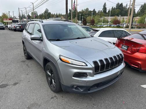 2018 Jeep Cherokee Latitude