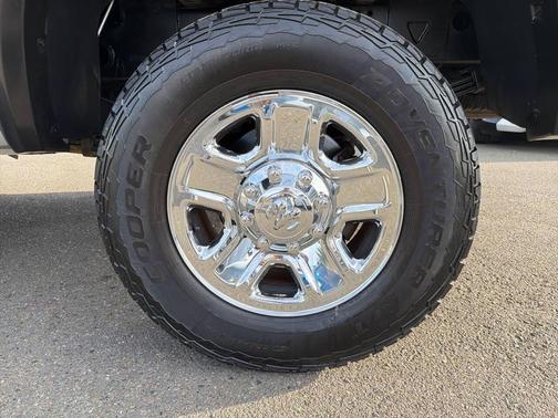 2018 RAM 3500 Tradesman Crew Cab 4x4 8' Box