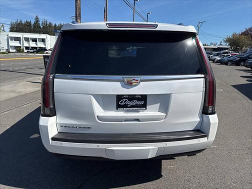 2018 Cadillac Escalade Platinum