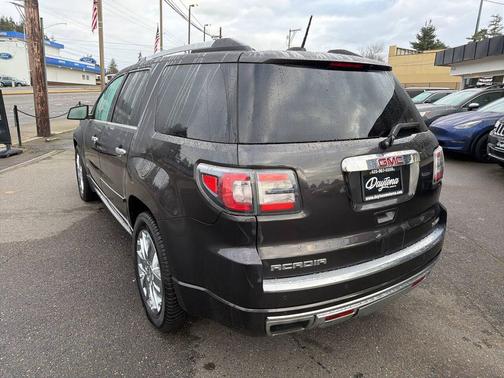 2016 GMC Acadia Denali
