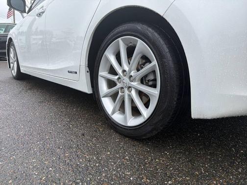 2013 Lexus CT 200h Base 4dr Hatchback