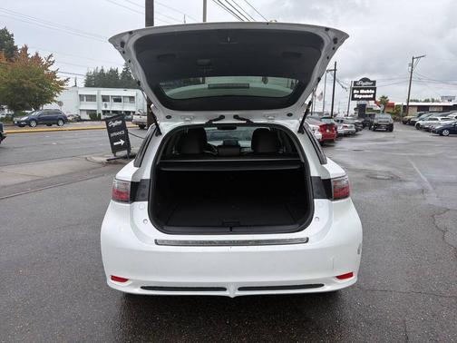 2013 Lexus CT 200h Base 4dr Hatchback