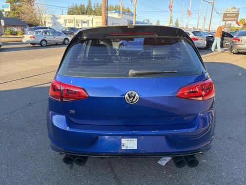 2016 Volkswagen Golf R 2.0T DSG