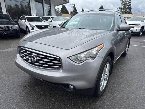 2010 INFINITI FX35 Base