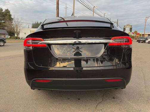 2016 Tesla Model X 90D