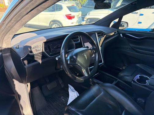 2016 Tesla Model X 90D