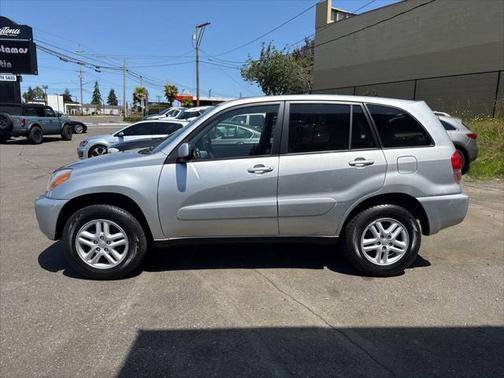 2002 Toyota RAV4 Base