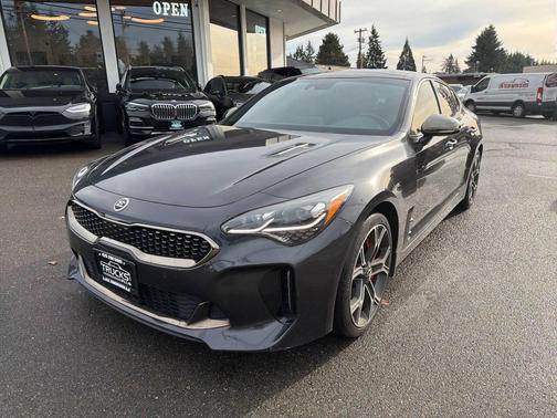 2019 Kia Stinger GT1