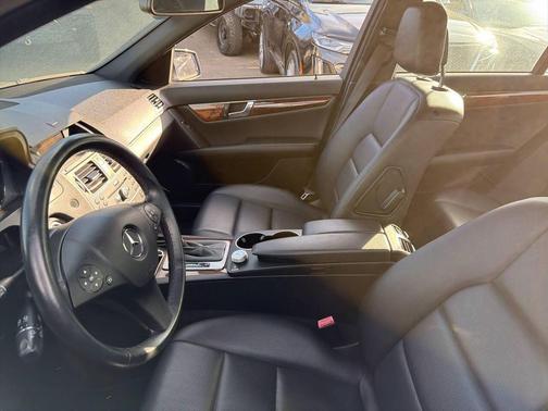 2011 Mercedes-Benz C-Class C 300 4MATIC Sport