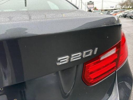 2013 BMW 320 i