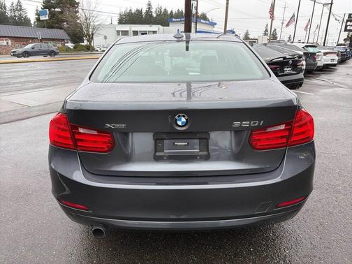 2013 BMW 320 i