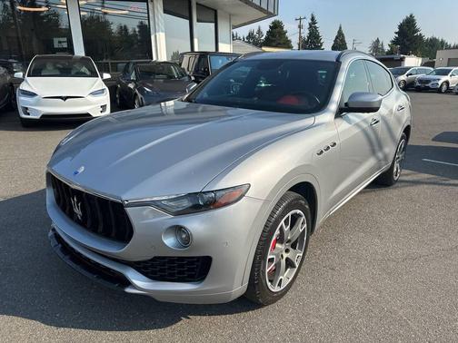 2017 Maserati Levante S