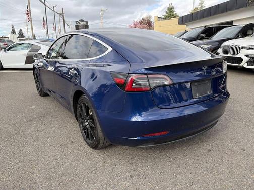 Deep Blue Metallic 2019 Tesla Model 3 Performance