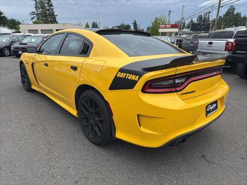 2017 Dodge Charger SE