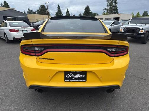 2017 Dodge Charger SE