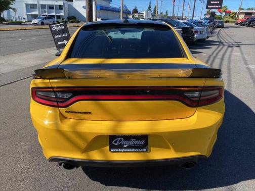 2017 Dodge Charger SE