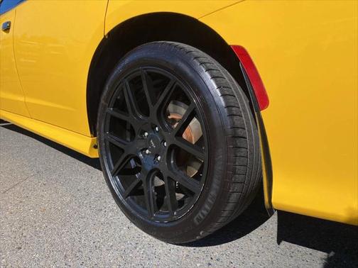 2017 Dodge Charger SE