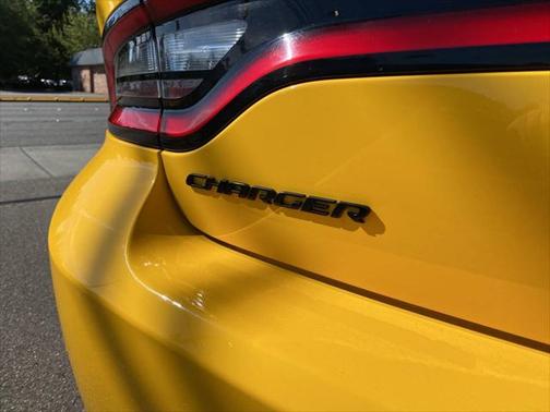 2017 Dodge Charger SE