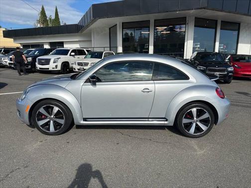 2012 Volkswagen Beetle Base