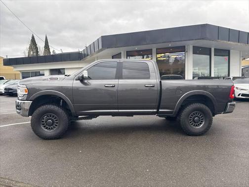 2022 RAM 2500 Laramie Crew Cab 4x4 6'4' Box